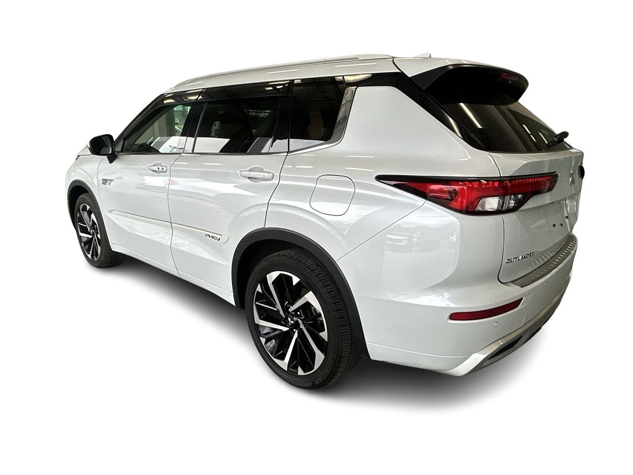 2024 Mitsubishi Outlander Plug-In Hybrid in Mississauga, Ontario