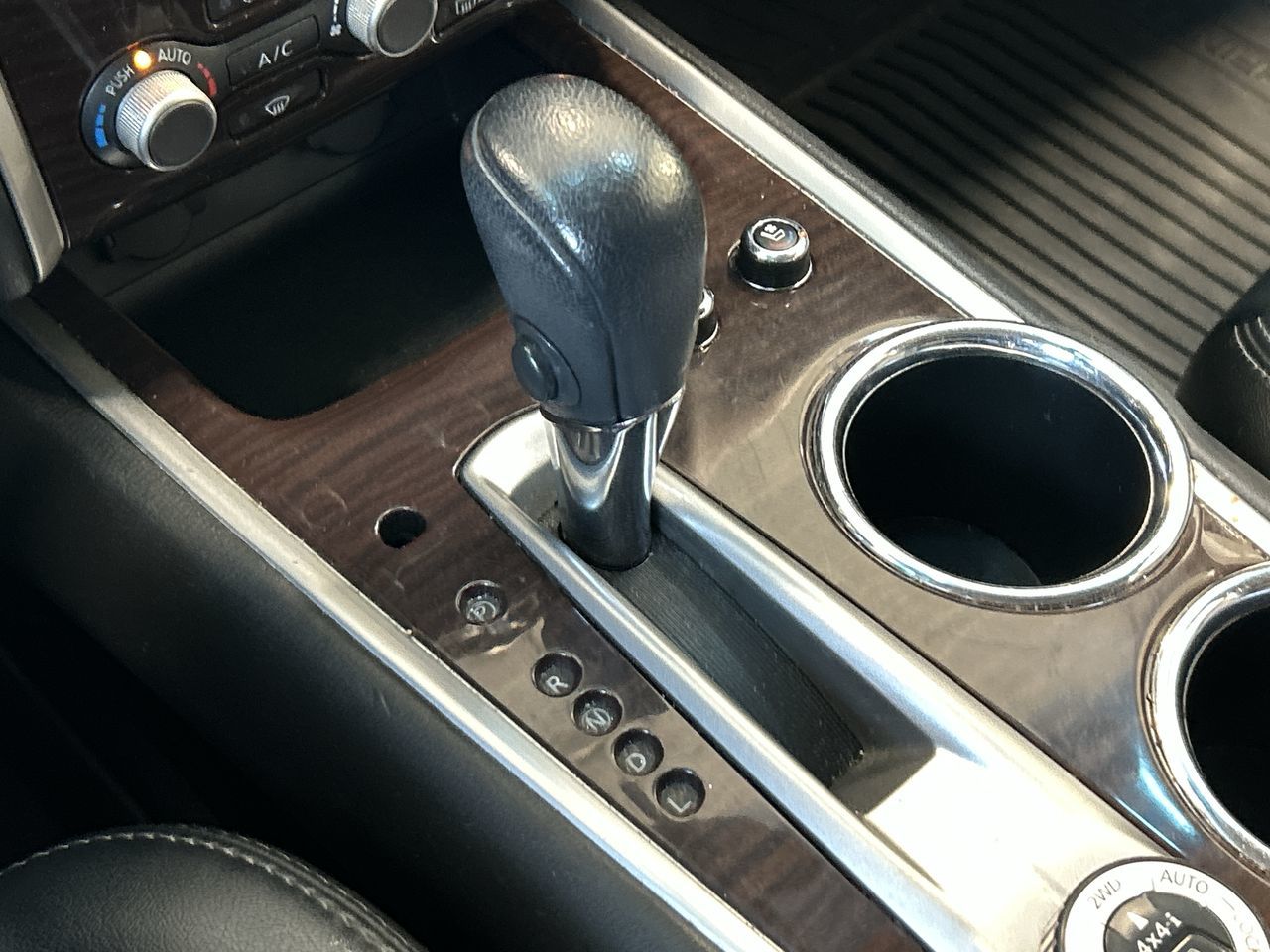 2015 Nissan Pathfinder in Mississauga, Ontario