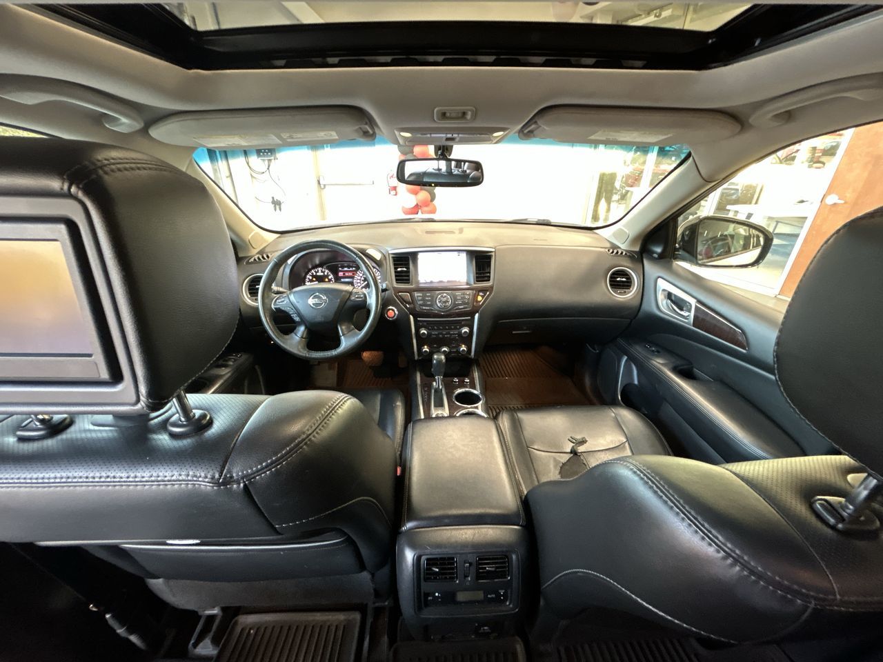 2015 Nissan Pathfinder in Mississauga, Ontario