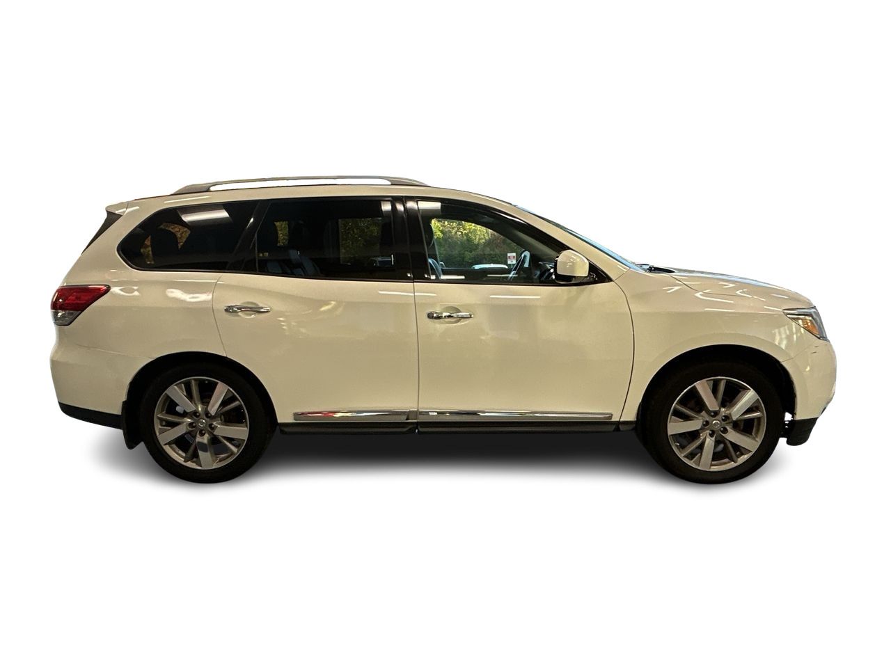 2015 Nissan Pathfinder in Mississauga, Ontario