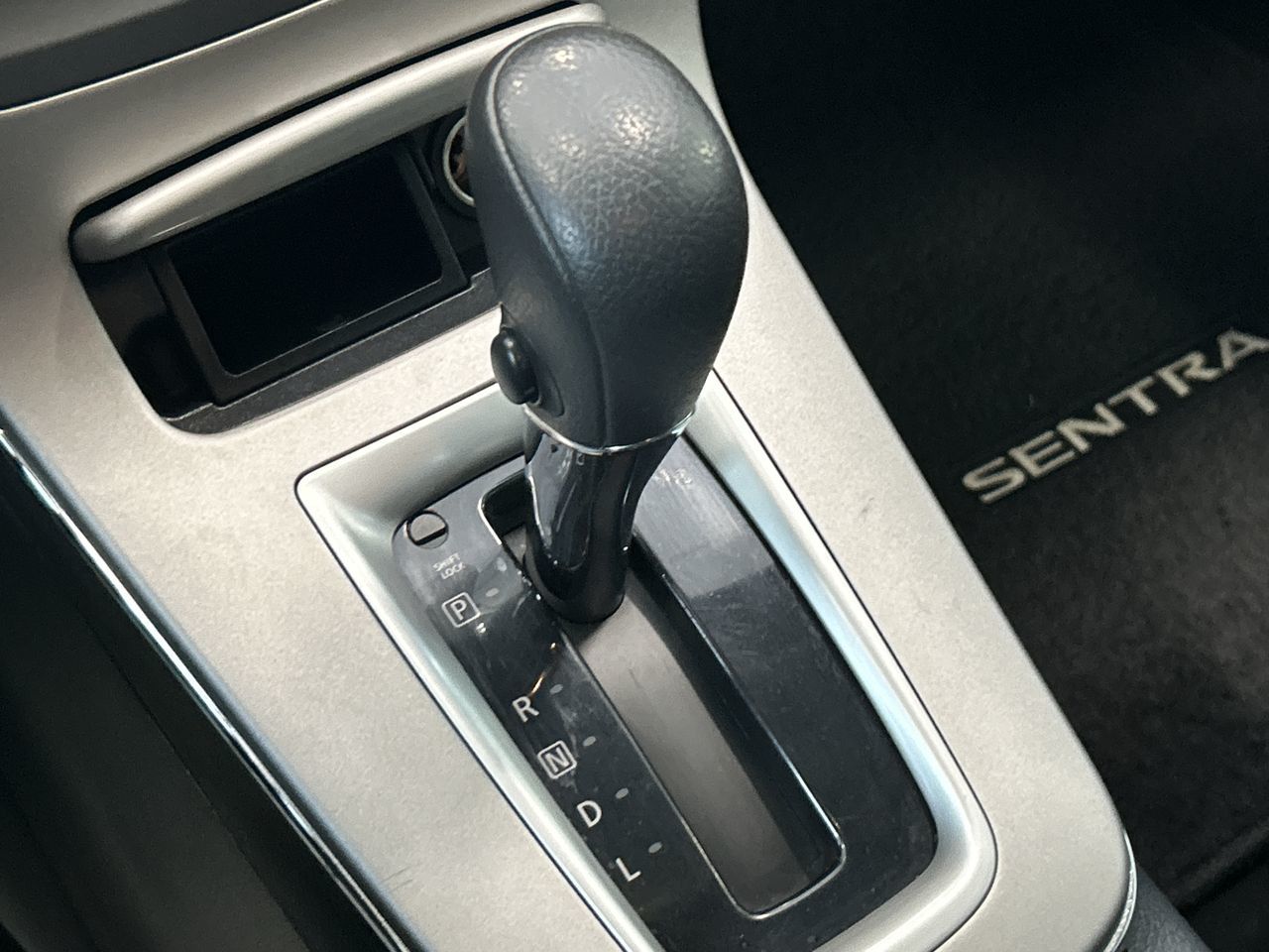 2014 Nissan Sentra in Mississauga, Ontario