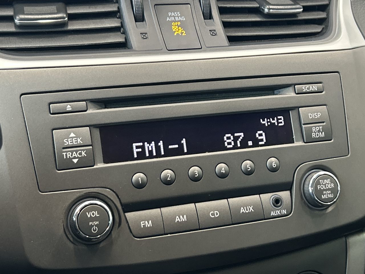 2014 Nissan Sentra in Mississauga, Ontario