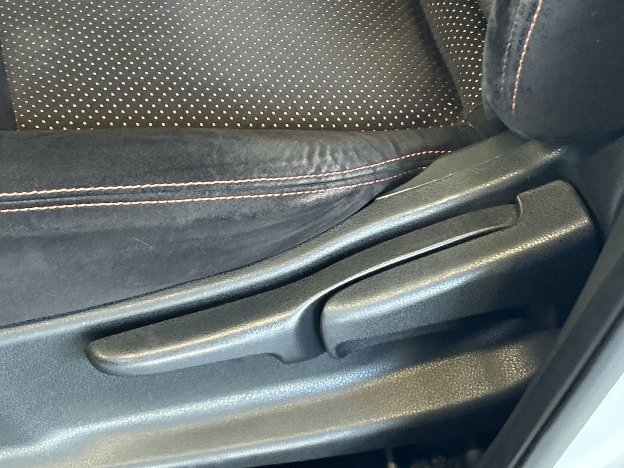 2018 Nissan Versa Note in Mississauga, Ontario
