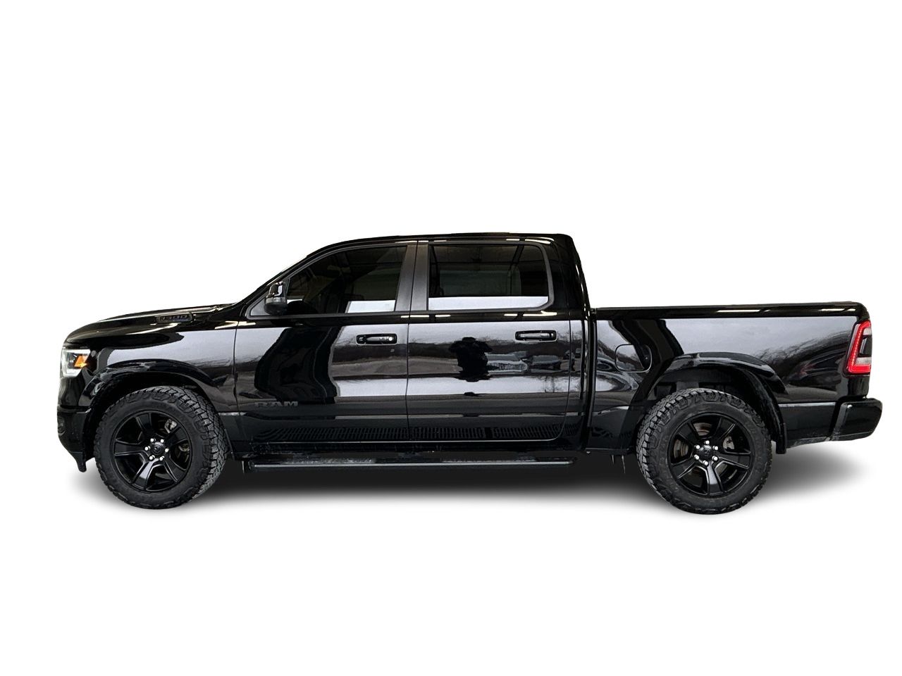 2023 Ram 1500 4WD CREW CAB SPORT