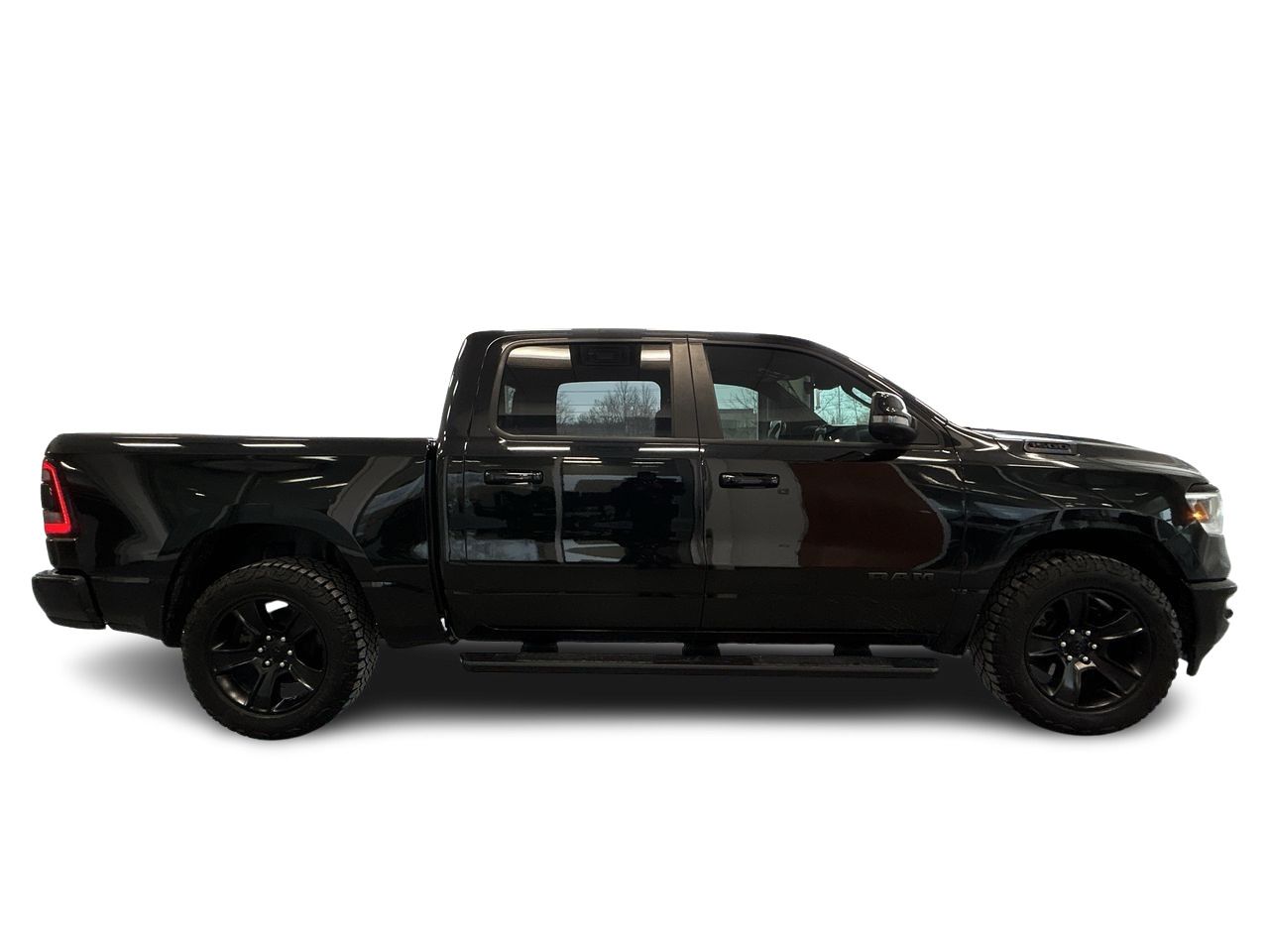 2023 Ram 1500 4WD CREW CAB SPORT