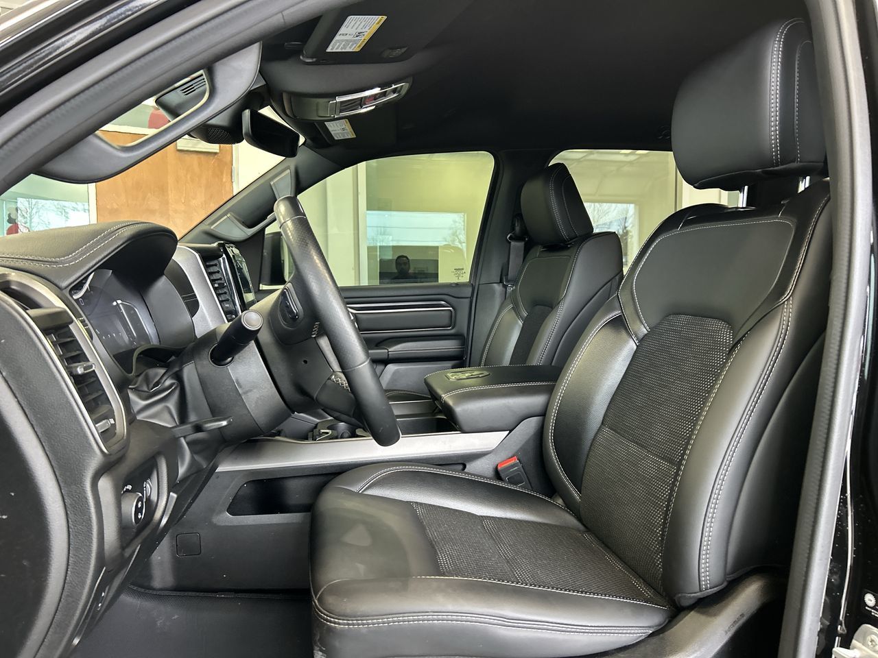 2023 Ram 1500 4WD CREW CAB SPORT