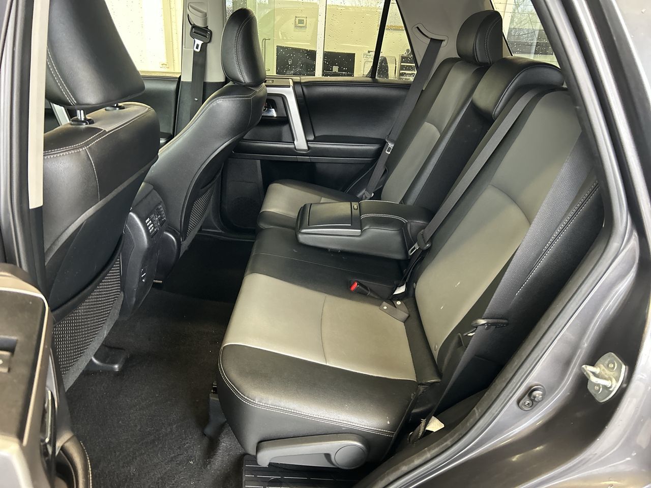 Toyota 4Runner  2015 à Mississauga, Ontario