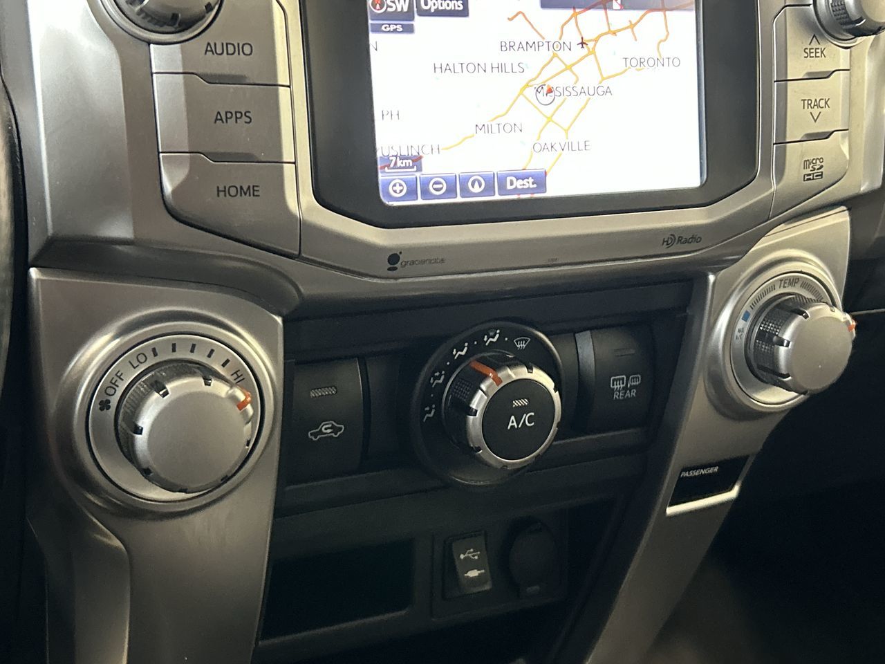 Toyota 4Runner  2015 à Mississauga, Ontario