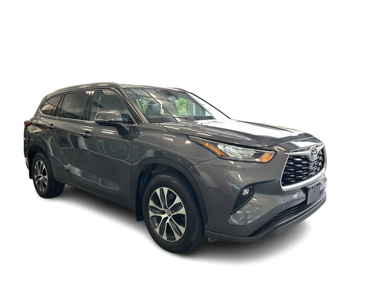 2020 Toyota Highlander in Mississauga, Ontario