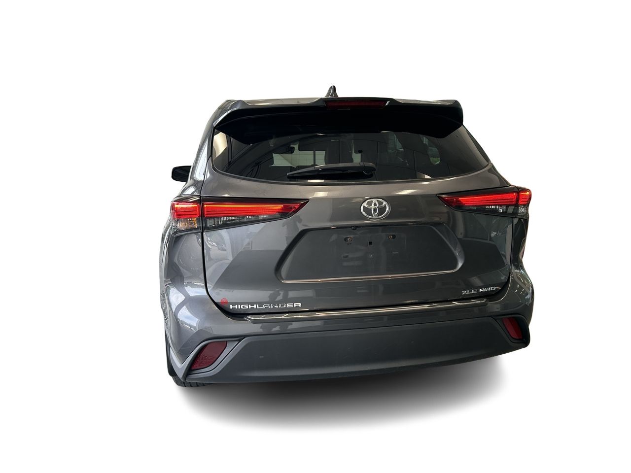 2020 Toyota Highlander in Mississauga, Ontario