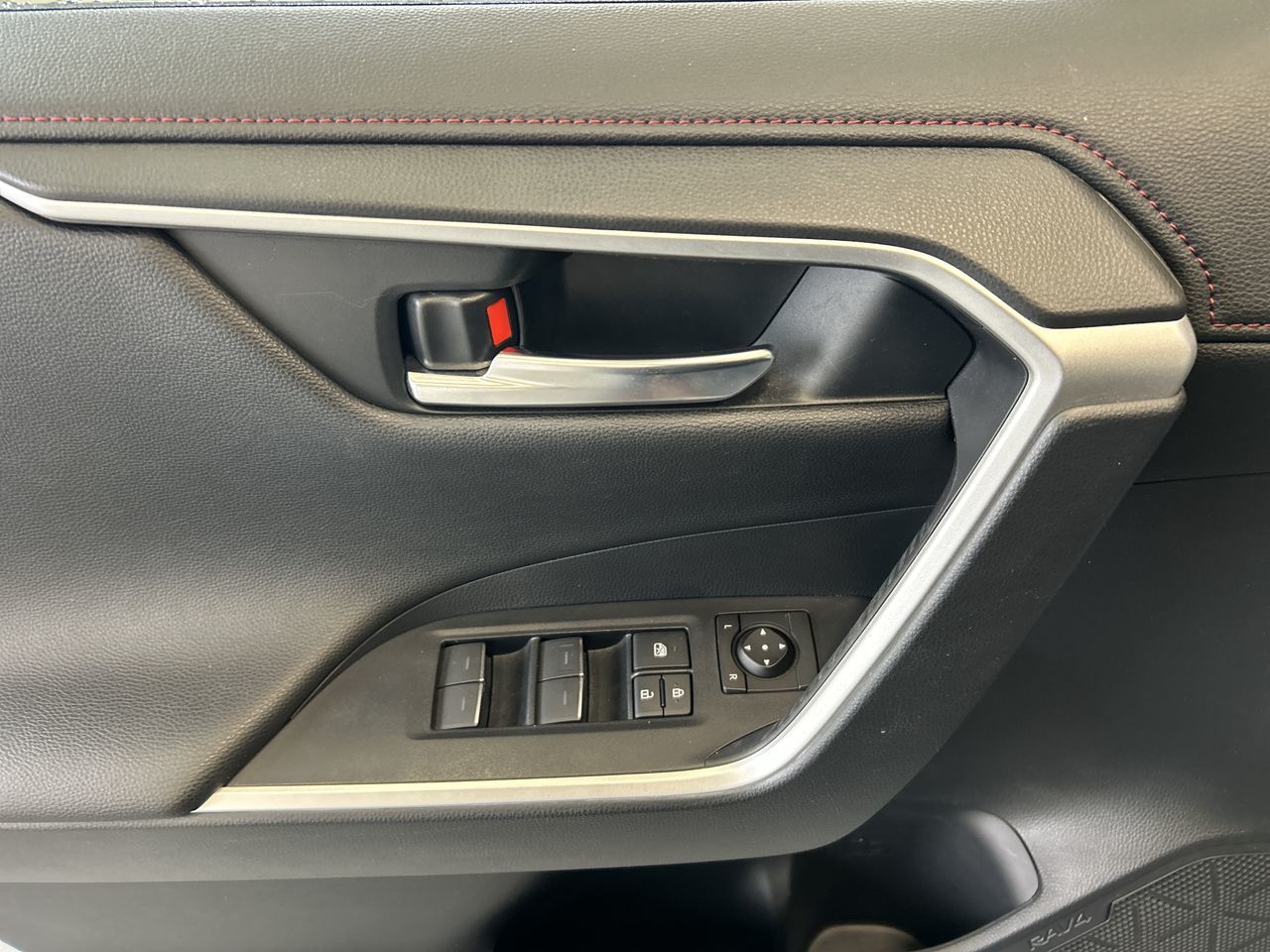 Toyota RAV4 Prime  2023 à Mississauga, Ontario