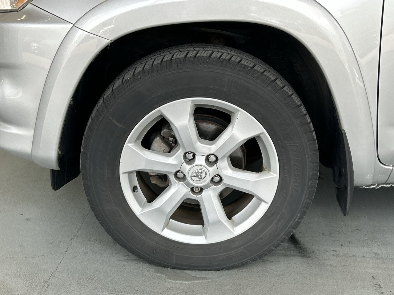 Toyota RAV4  2011 à Mississauga, Ontario