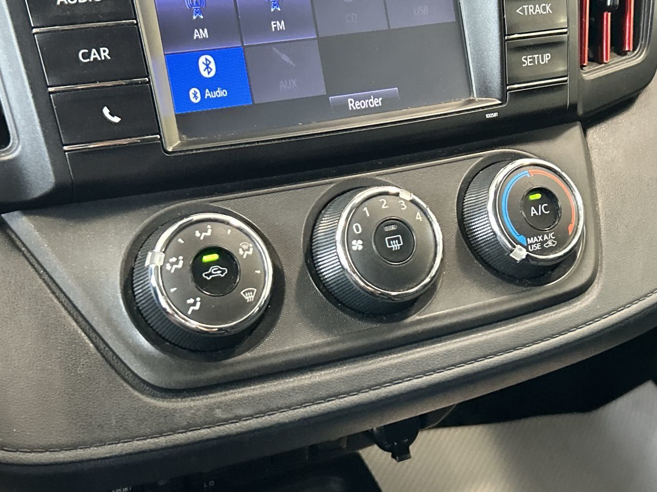 Toyota RAV4  2018 à Mississauga, Ontario