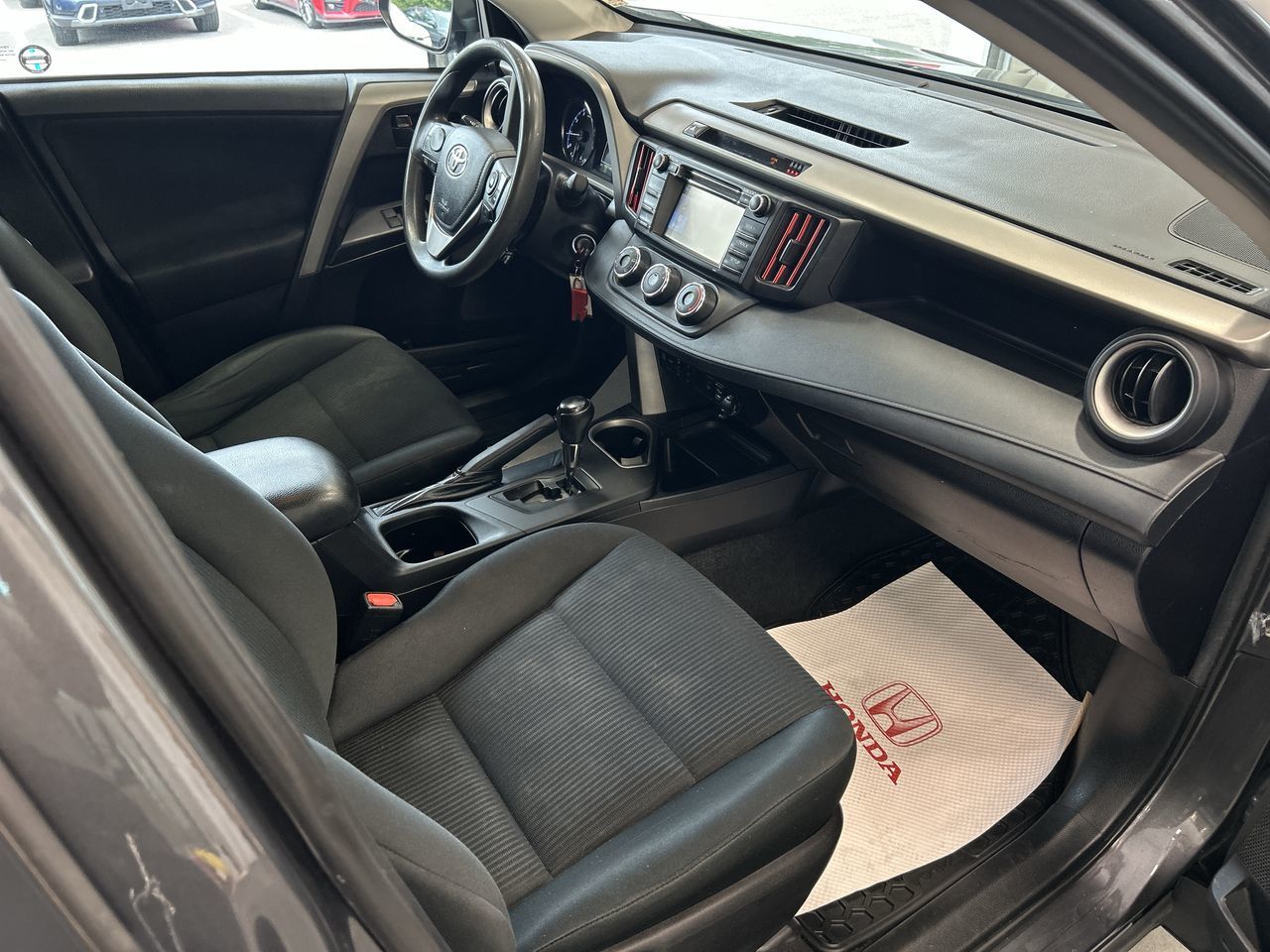 Toyota RAV4  2018 à Mississauga, Ontario