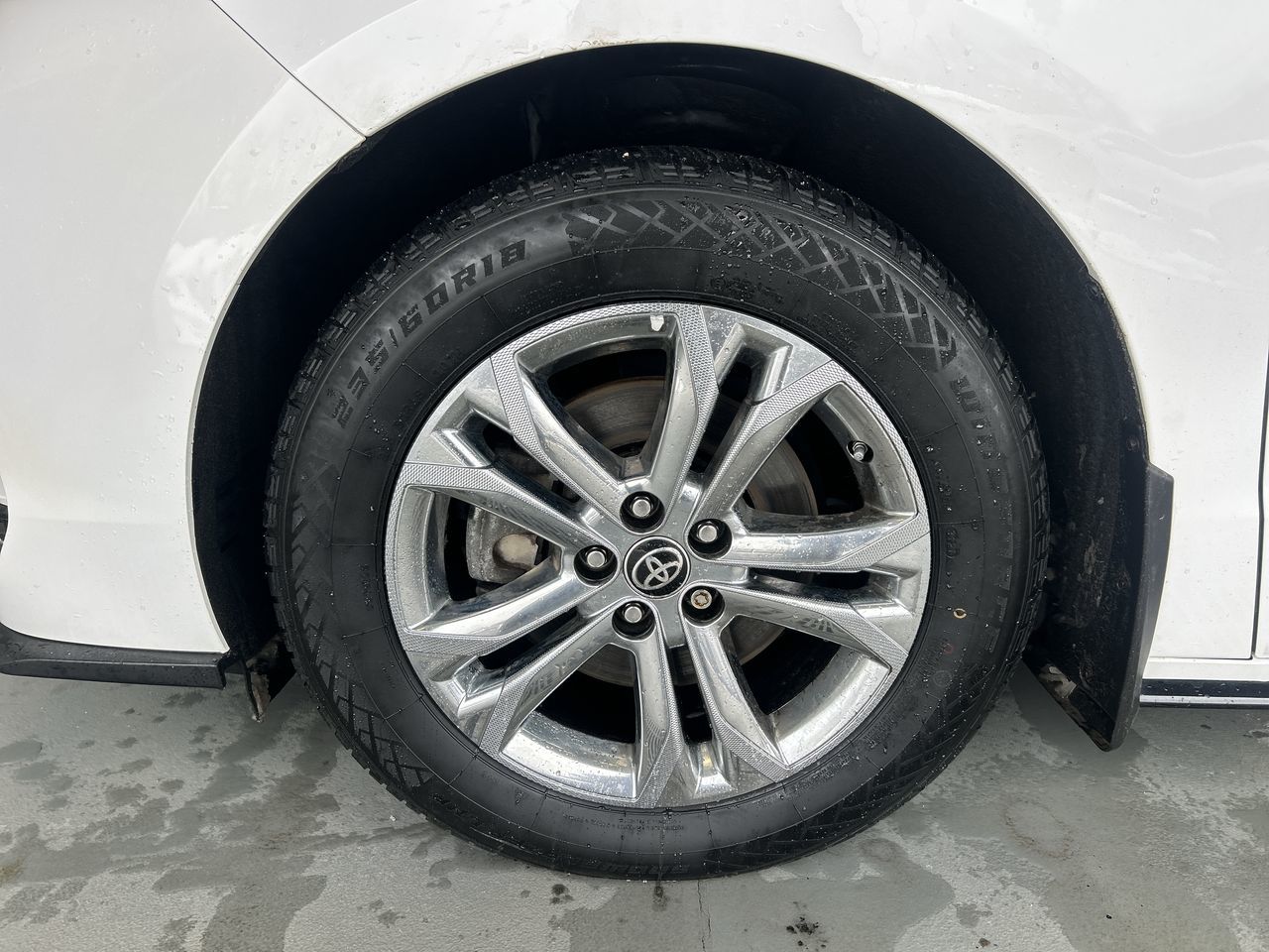 2022 Toyota Sienna Hybrid in Mississauga, Ontario