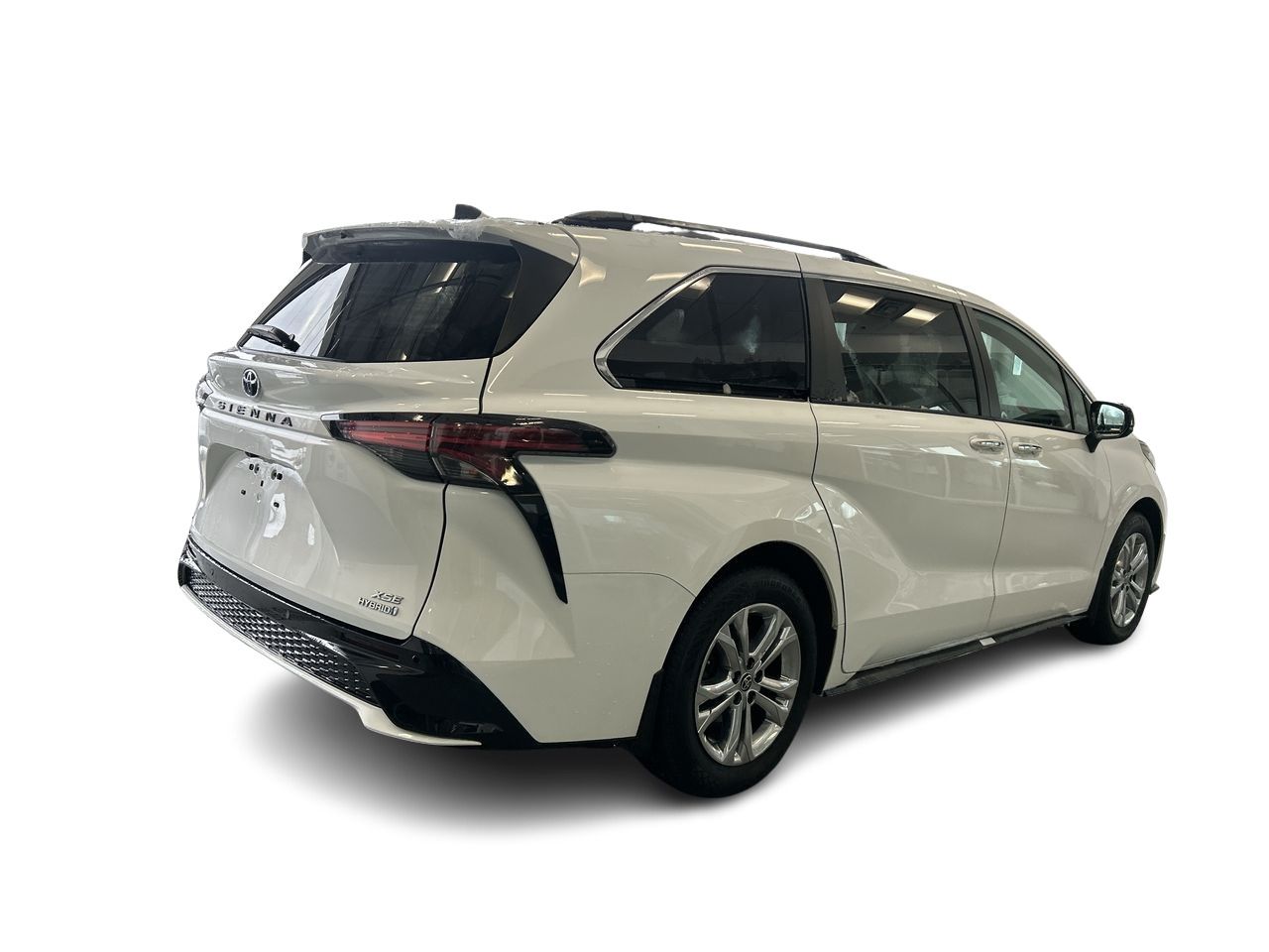 2022 Toyota Sienna Hybrid in Mississauga, Ontario