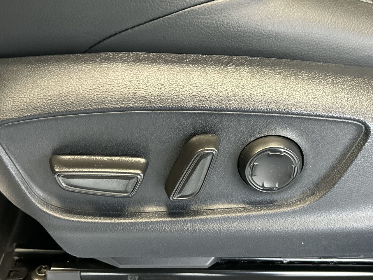2024 Toyota Tacoma 4X4 in Mississauga, Ontario
