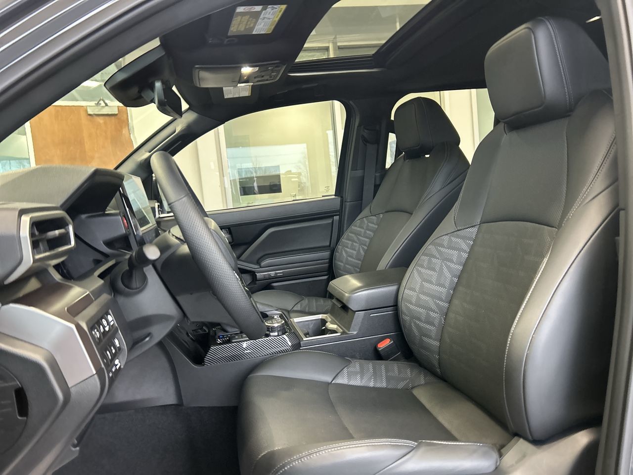 2024 Toyota Tacoma 4X4 in Mississauga, Ontario