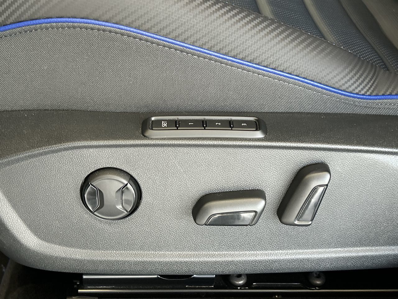 2024 Volkswagen Golf R