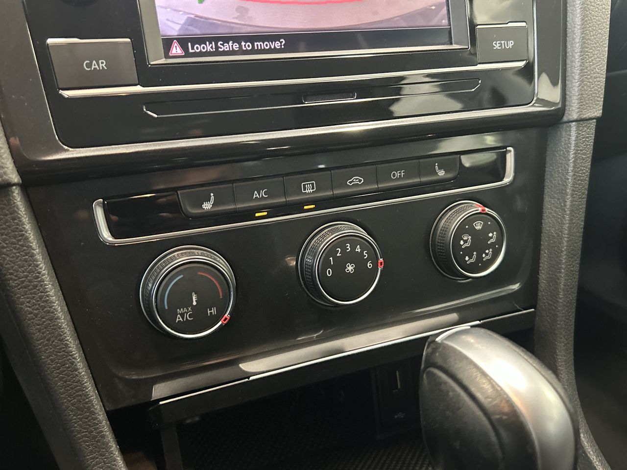 Volkswagen Golf  2018 à Mississauga, Ontario