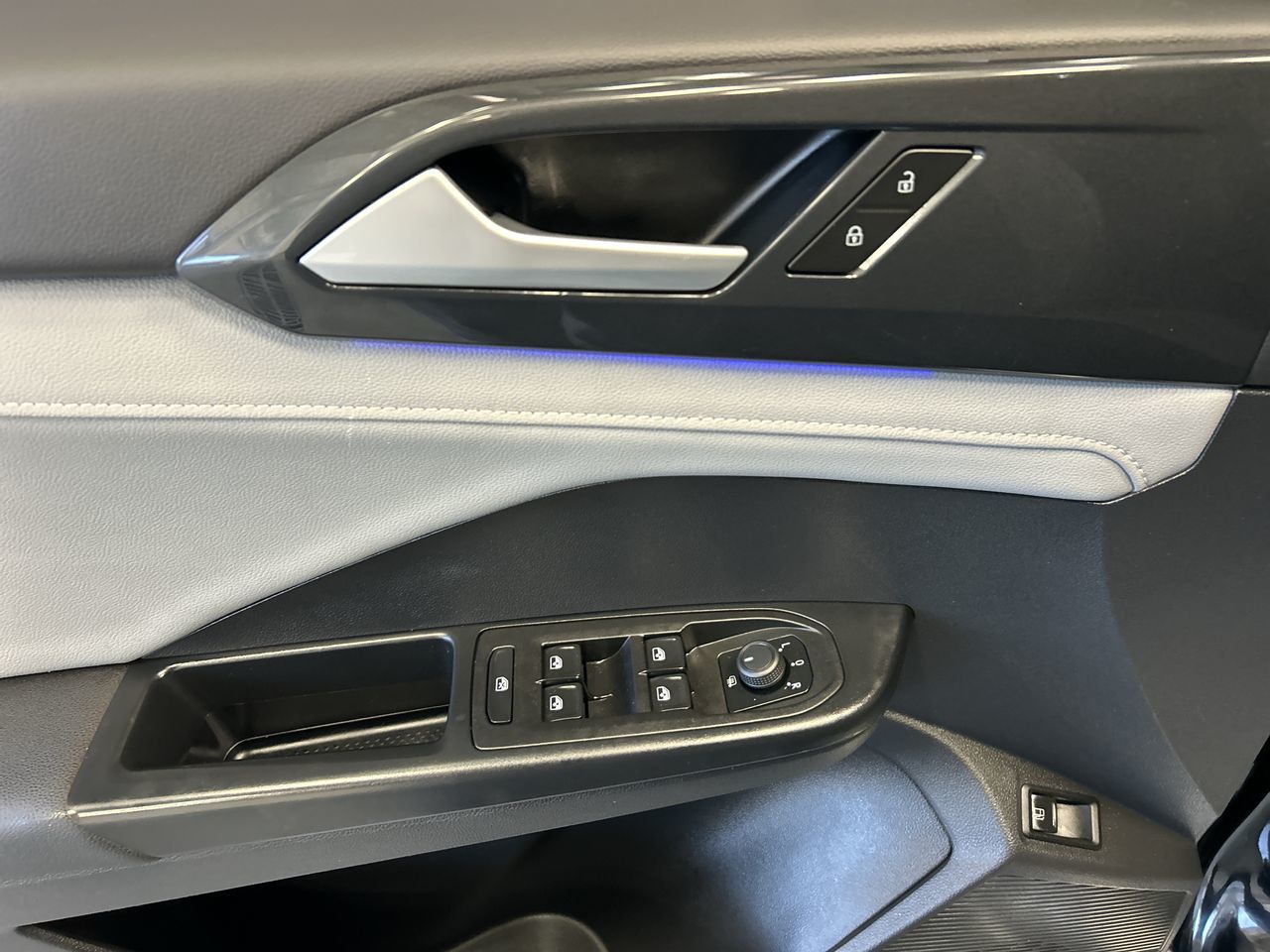 Volkswagen Taos  2022 à Mississauga, Ontario