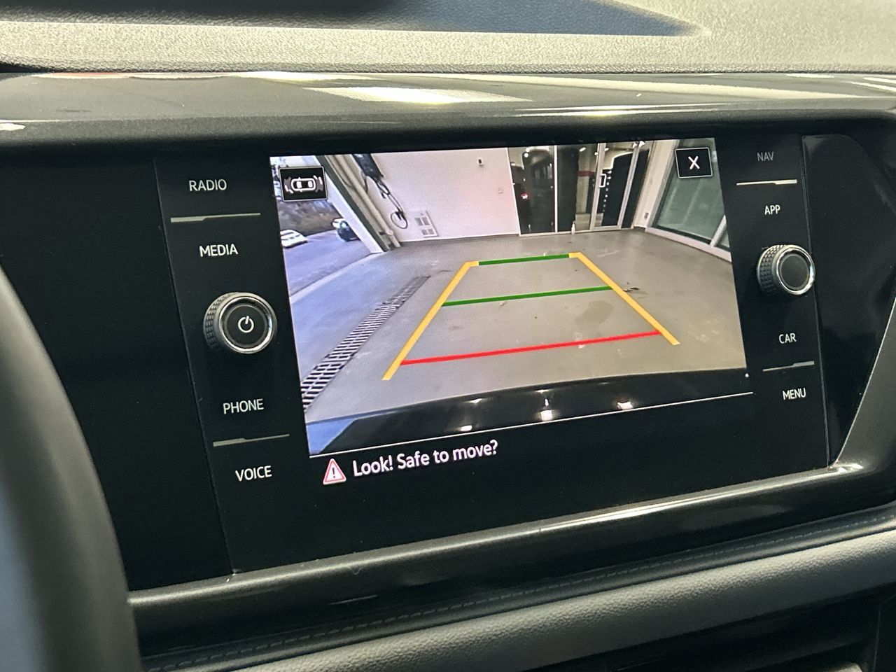 Volkswagen Taos  2022 à Mississauga, Ontario