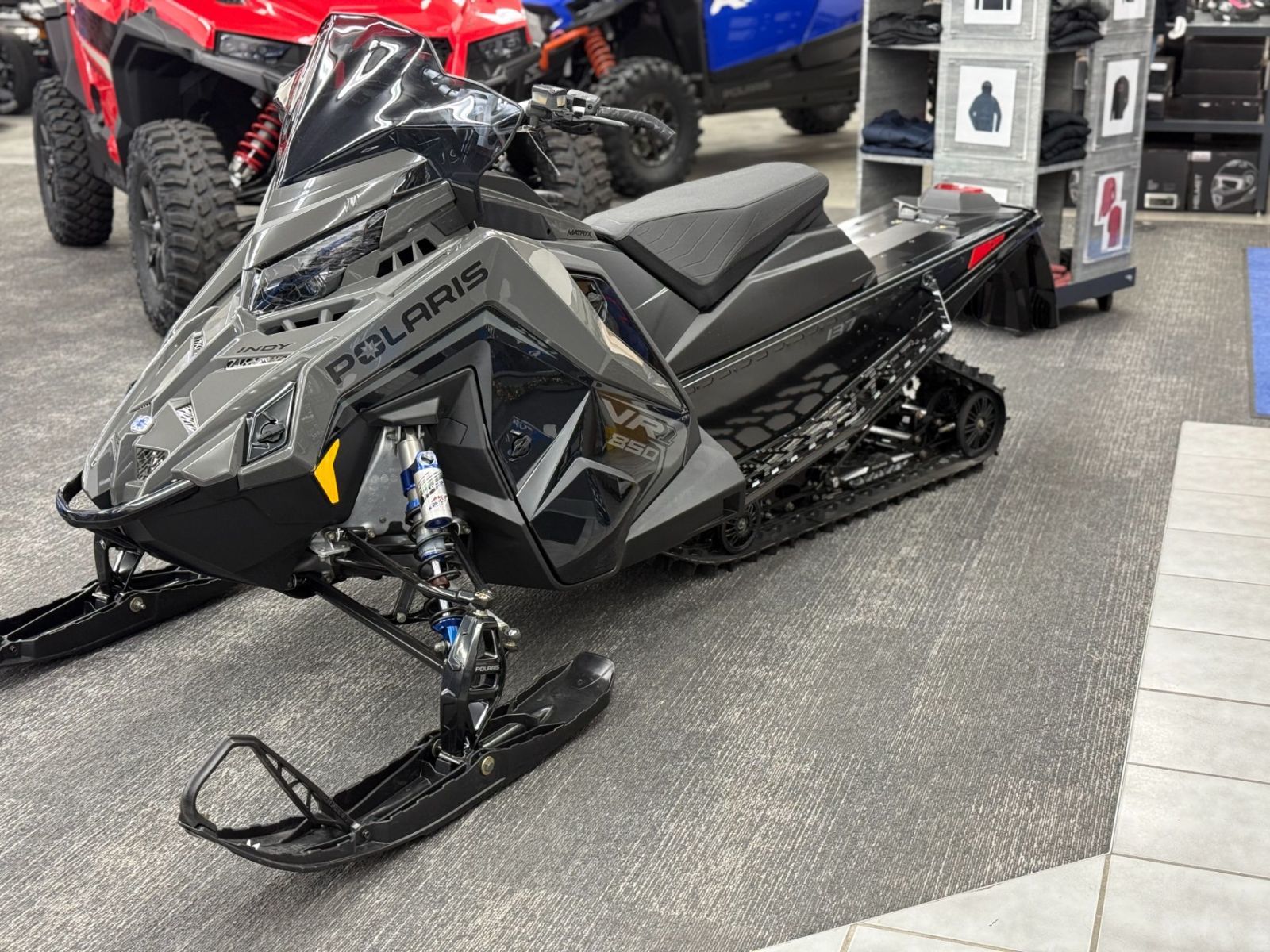 2025 Polaris 850 INDY VR1 137 1.35 COBRA 7S DISPLAY