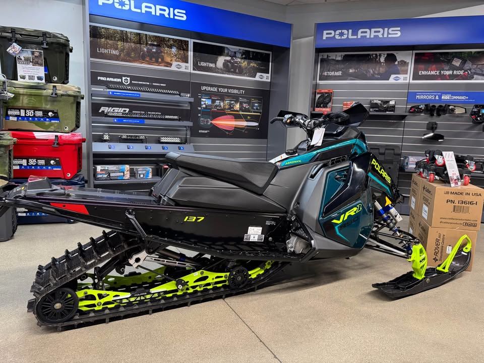2025 Polaris 850 INDY VR1 137 1.5 STORM 7S DISPLAY 20 HRS