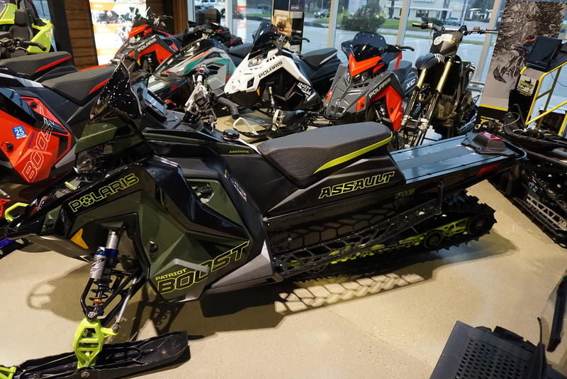 2024 Polaris Boost Switchback Assault 146 Track 2.0 crossover