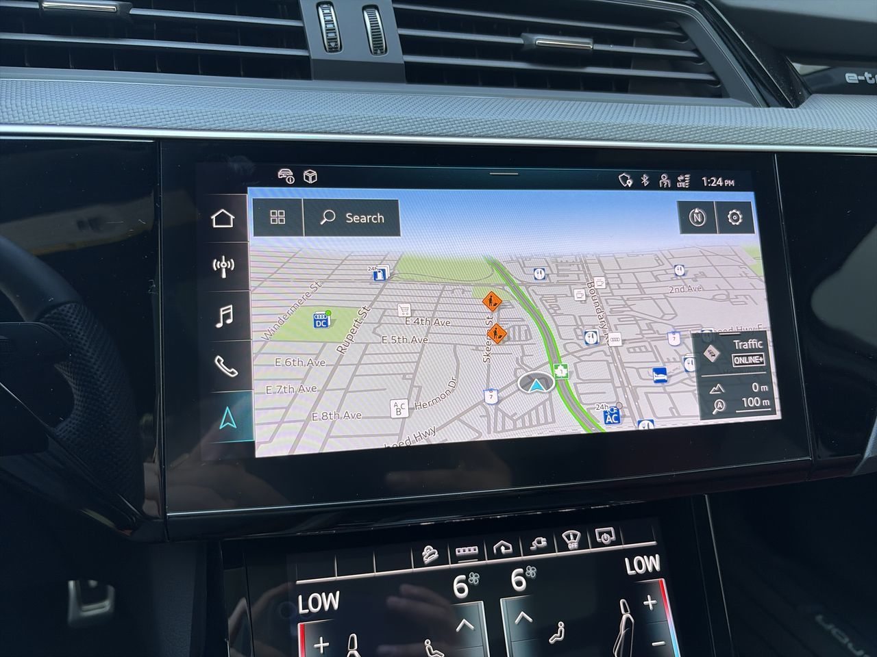 2024  SQ8 e-tron Sportback