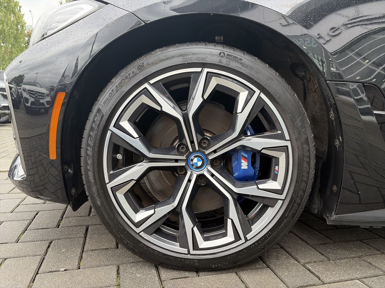 2023 BMW i4