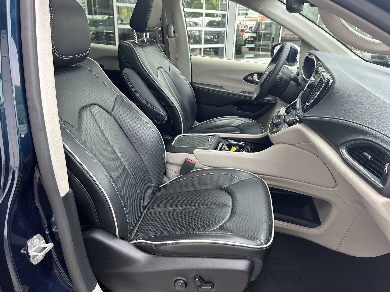 Chrysler Pacifica  2022 à Vancouver, Colombie-Britannique
