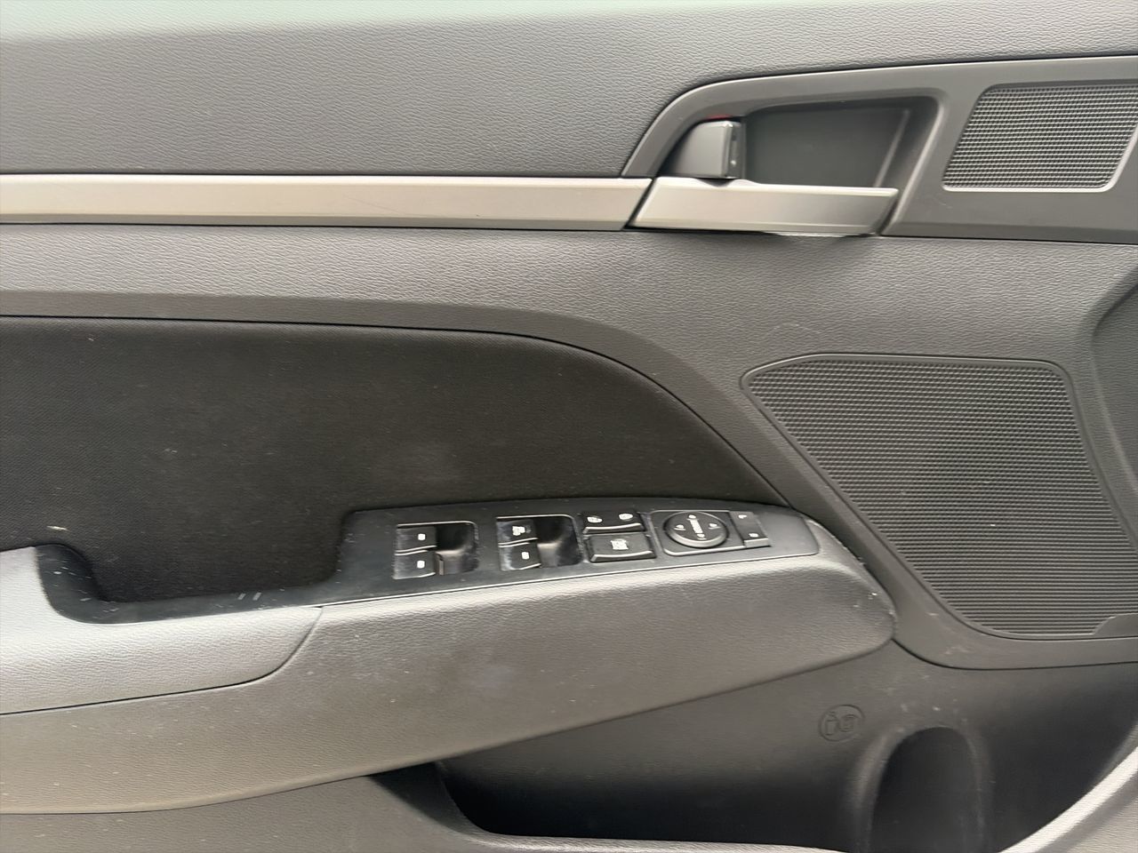2017 Hyundai Elantra Sedan