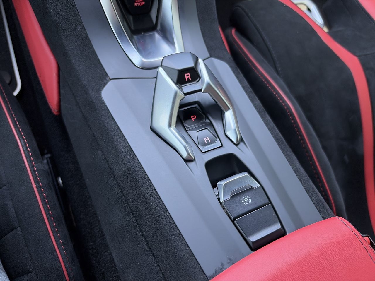 2022  Huracan