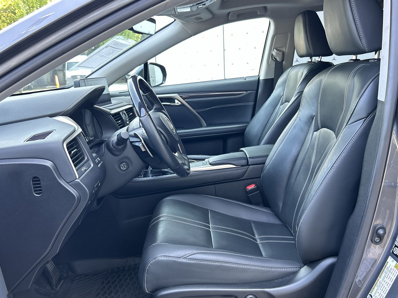 2022 Lexus RXH in Vancouver, British Columbia