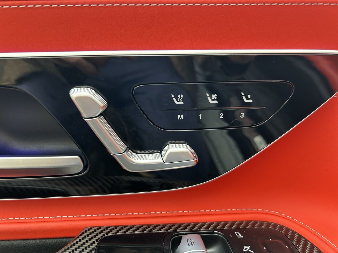 2024 Mercedes-Benz AMG GT63