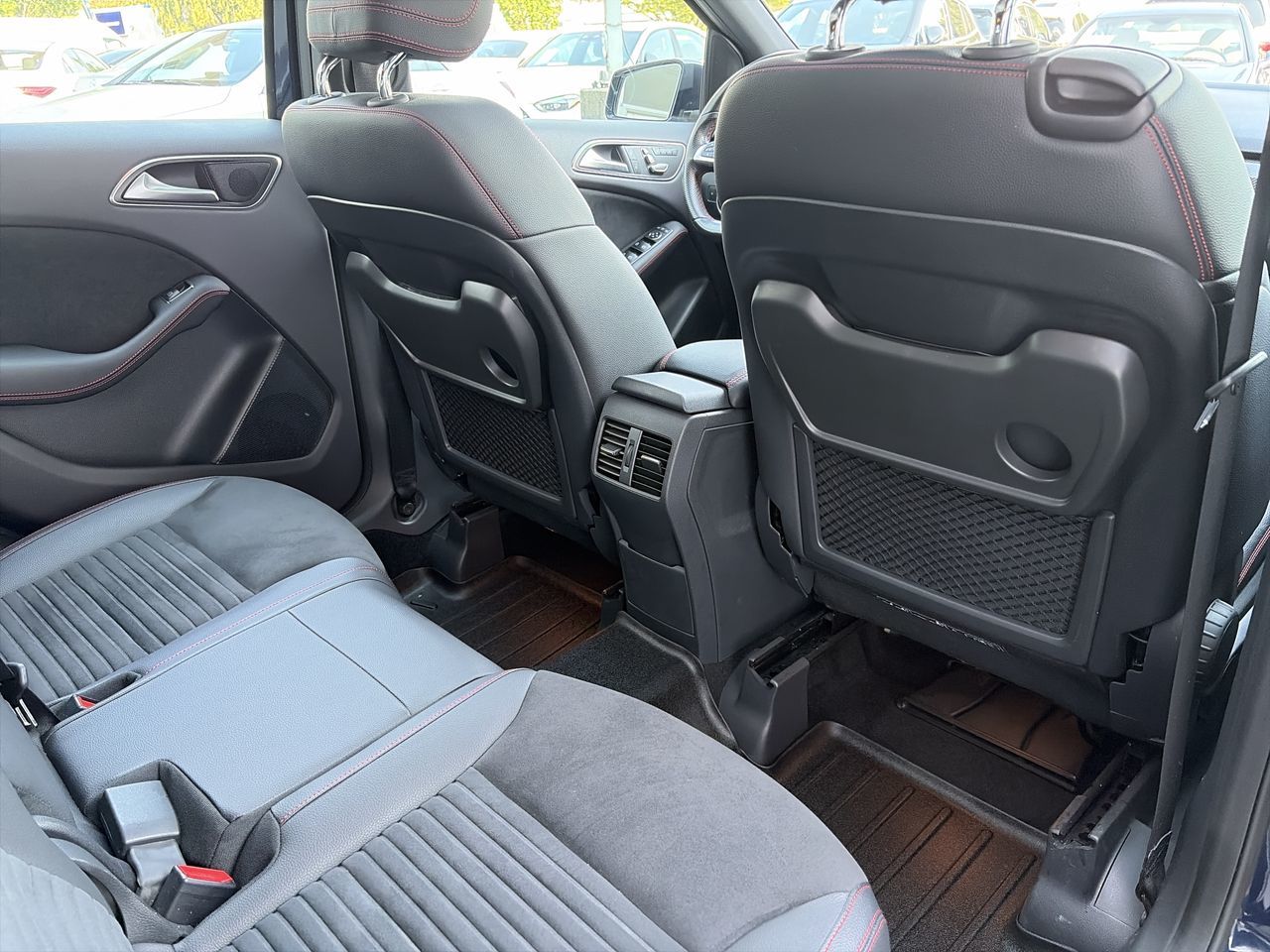 2017  B250