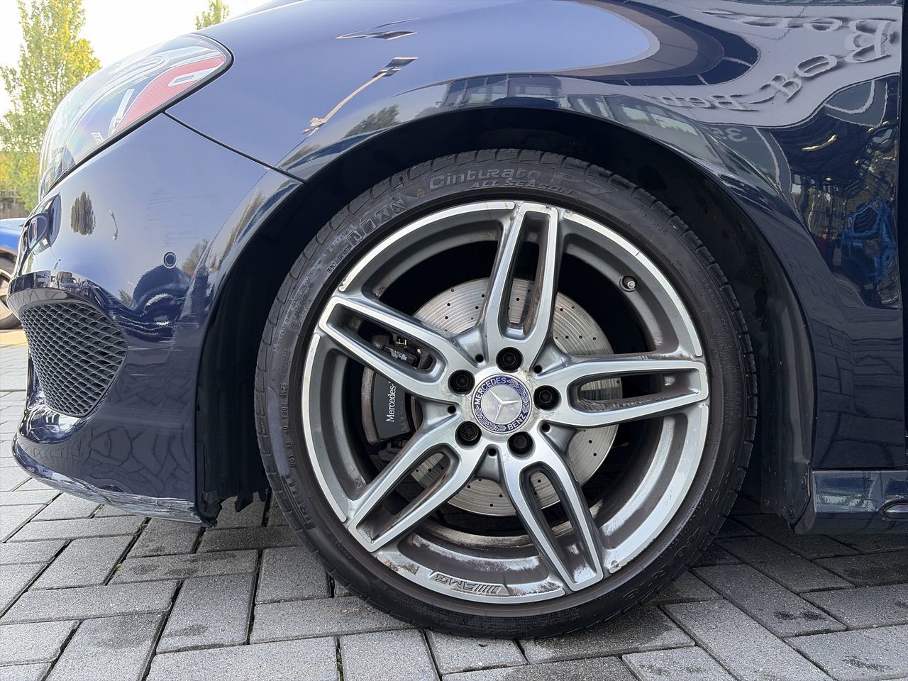 2017  B250