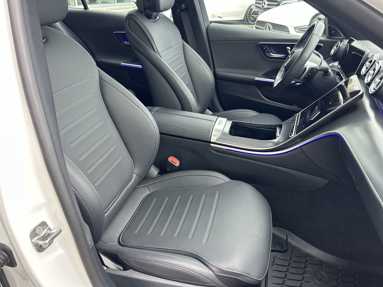 Mercedes-Benz C-Class  2025 à Vancouver, Colombie-Britannique