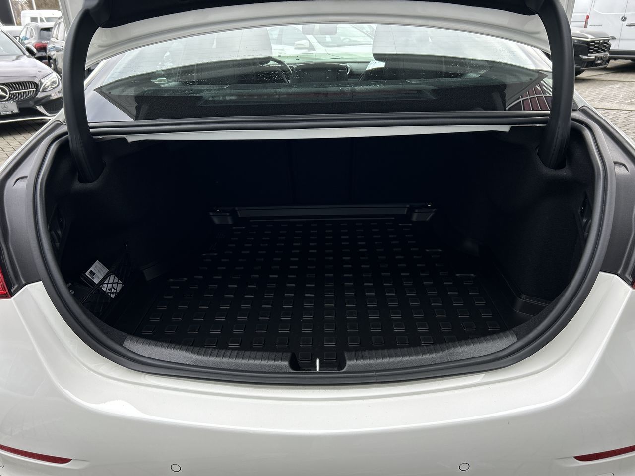 Mercedes-Benz C-Class  2025 à Vancouver, Colombie-Britannique