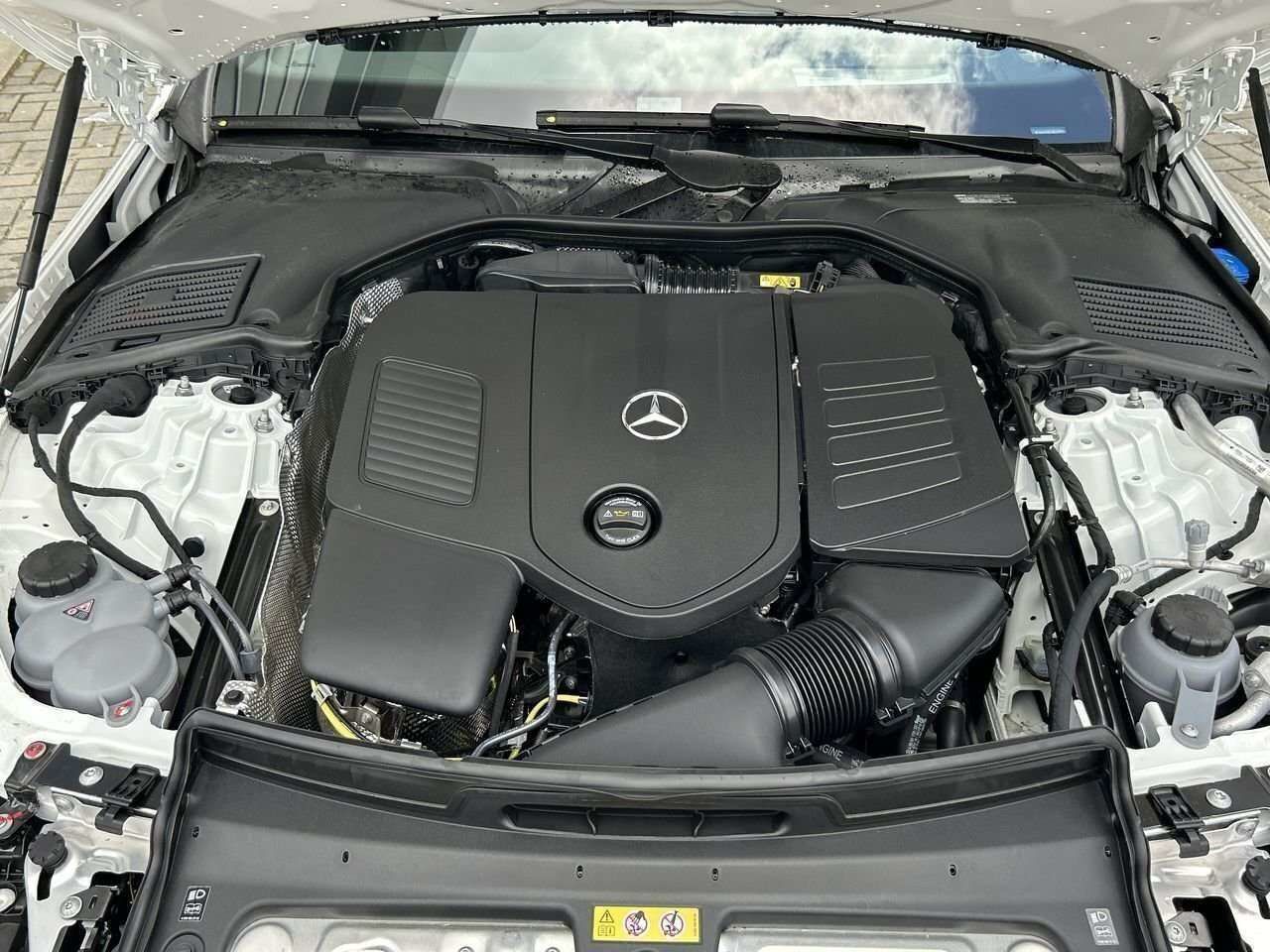 Mercedes-Benz C-Class  2025 à Vancouver, Colombie-Britannique