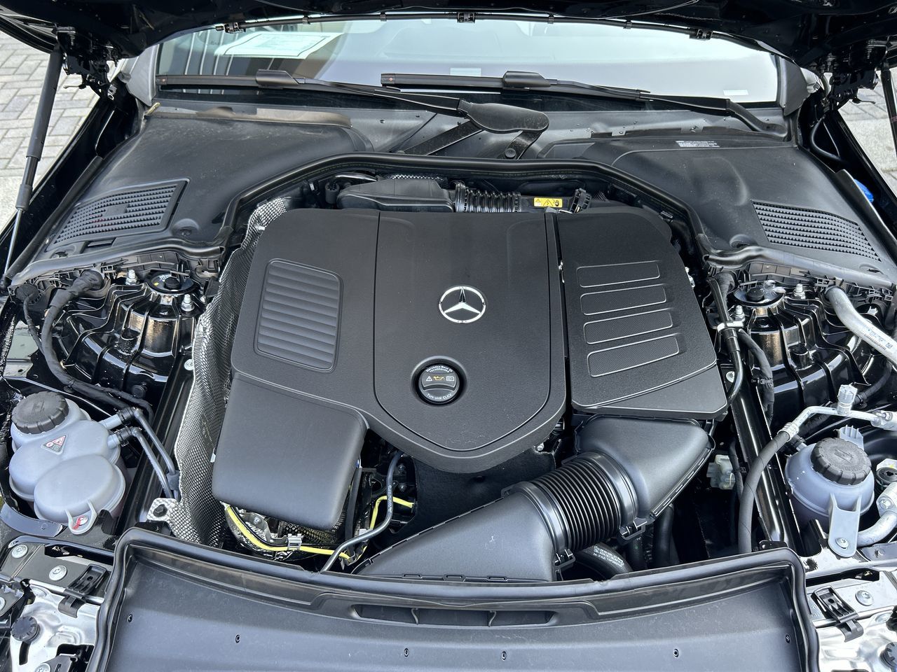 Mercedes-Benz C-Class  2025 à Vancouver, Colombie-Britannique