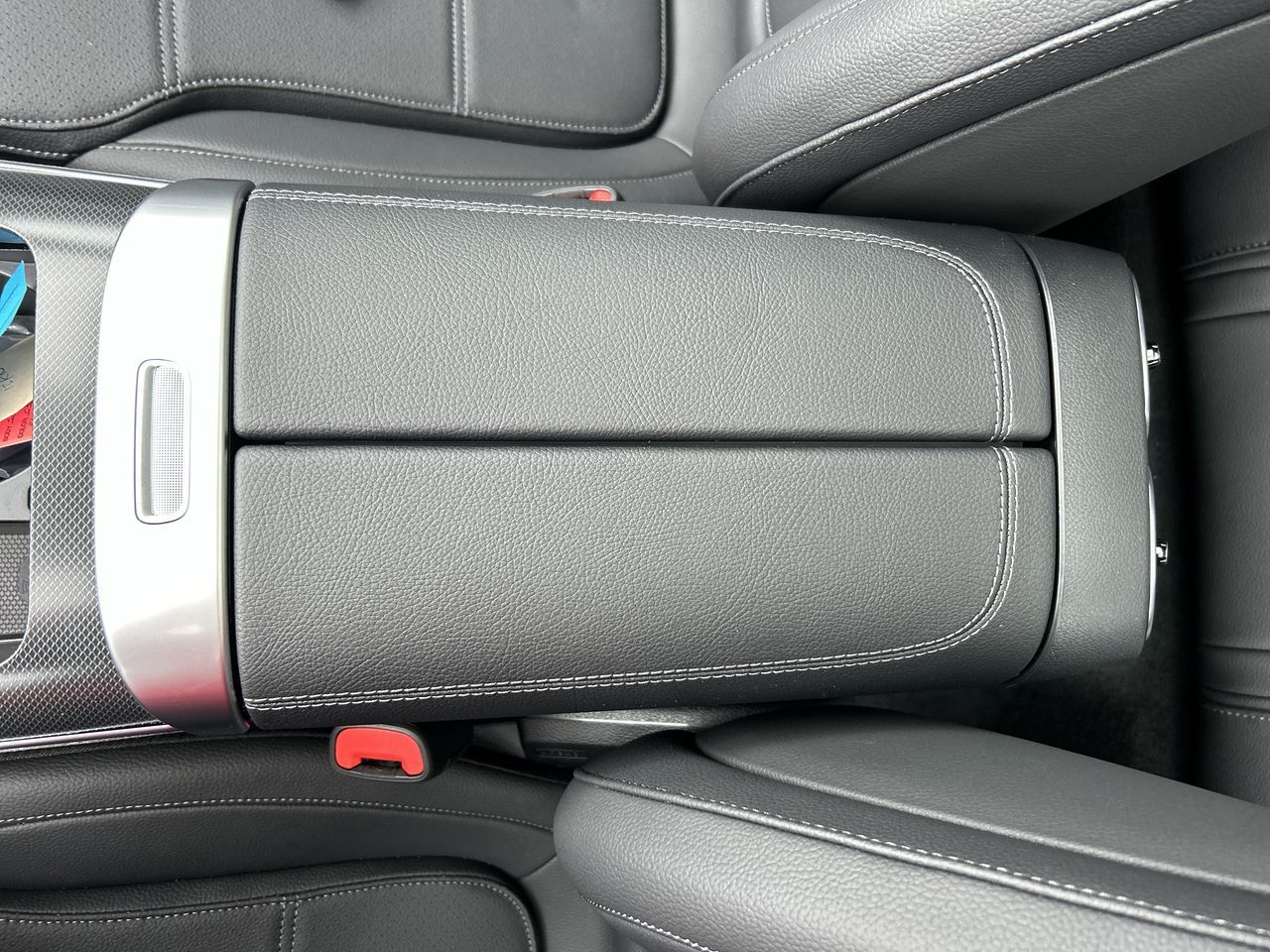 Mercedes-Benz C-Class  2025 à Vancouver, Colombie-Britannique