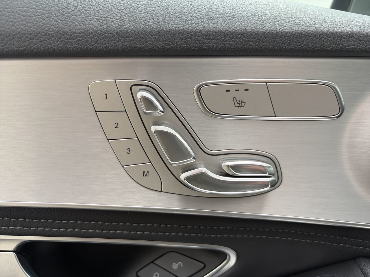 2015 Mercedes-Benz C300