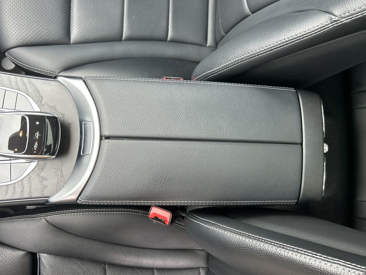 Mercedes-Benz C300  2016 à Vancouver, Colombie-Britannique