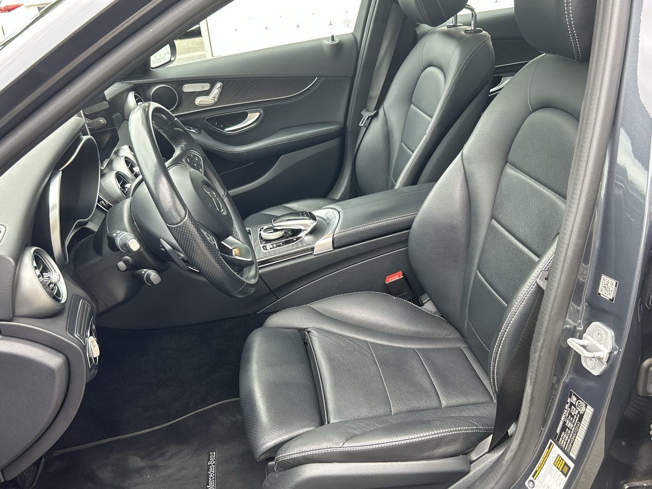 Mercedes-Benz C300  2016 à Vancouver, Colombie-Britannique