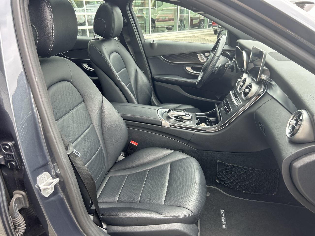 Mercedes-Benz C300  2016 à Vancouver, Colombie-Britannique