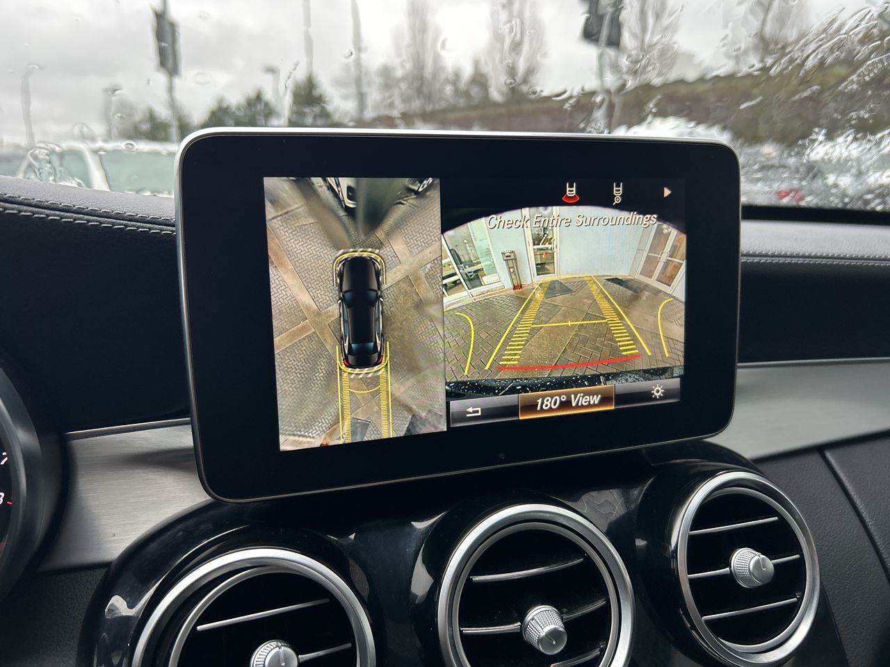 2017 Mercedes-Benz C300