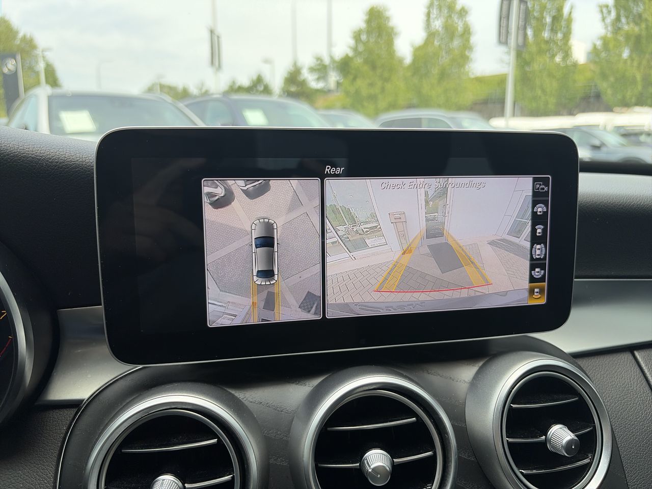 2020 Mercedes-Benz C300
