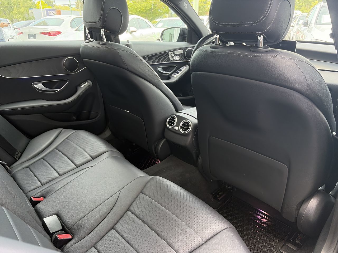 2020 Mercedes-Benz C300